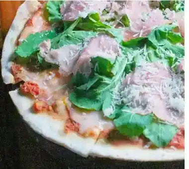 Prosciutto & Arucola pizza